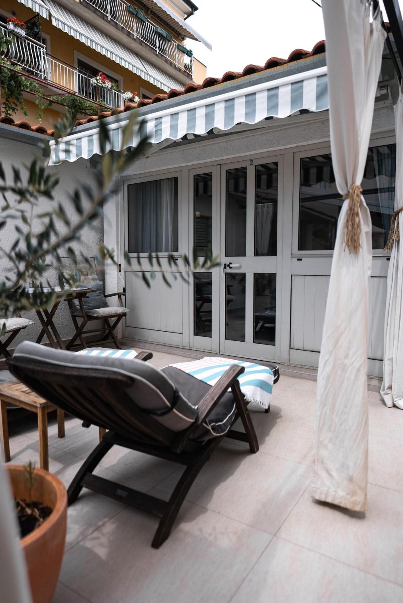 Apartment New Cosy With Private Parking *