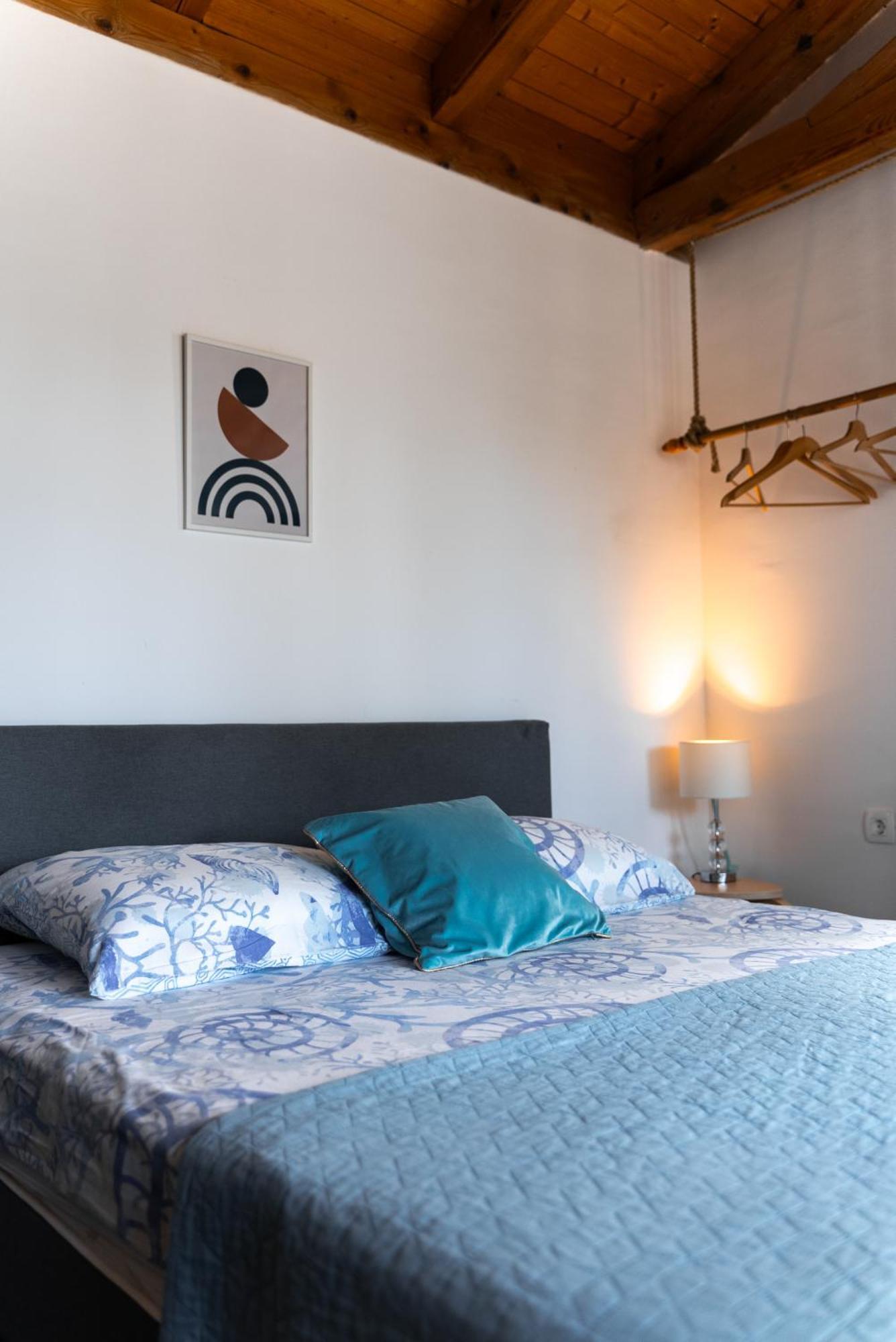 New Cosy With Private Parking Apartment Opatija