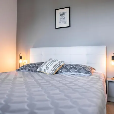 New Cosy Apartments With Private Parking Opatija Exterior photo