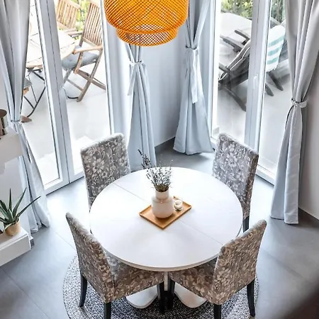 New Cosy Apartments With Private Parking Opatija Exterior photo