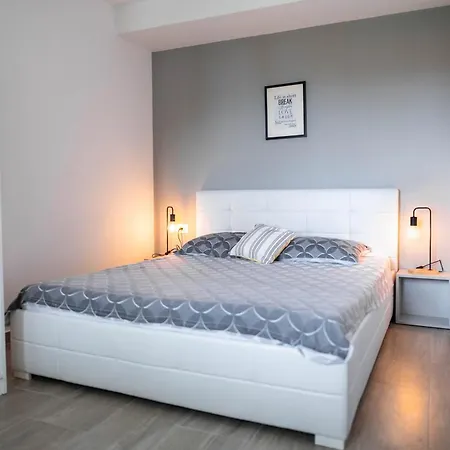 New Cosy Apartments With Private Parking Opatija Exterior photo